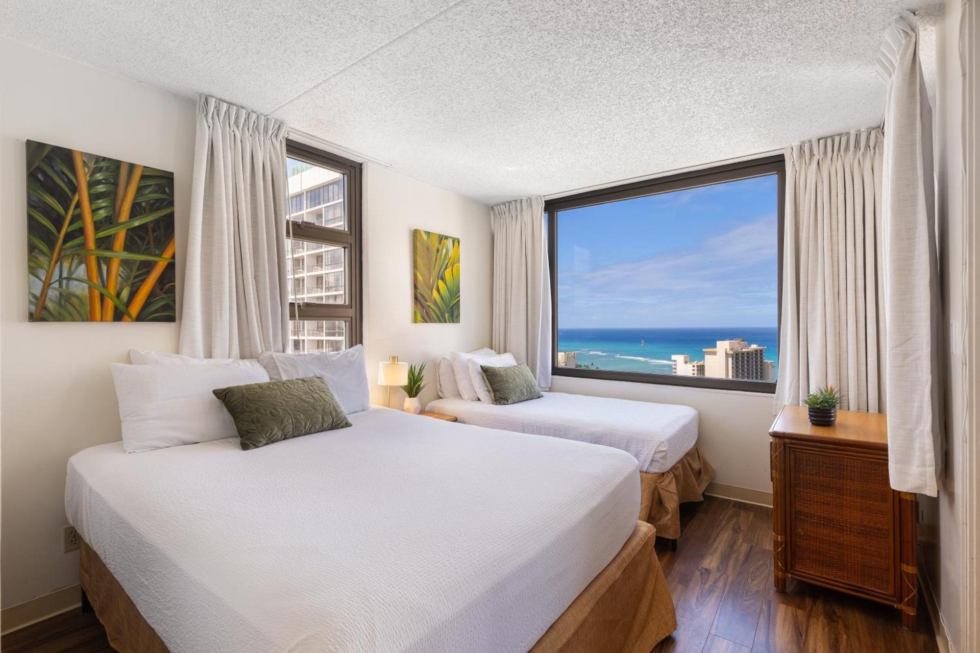 Beautifully Renovated 32Nd Floor Deluxe Ocean View Waikiki Condo Condo Гонолулу Екстер'єр фото